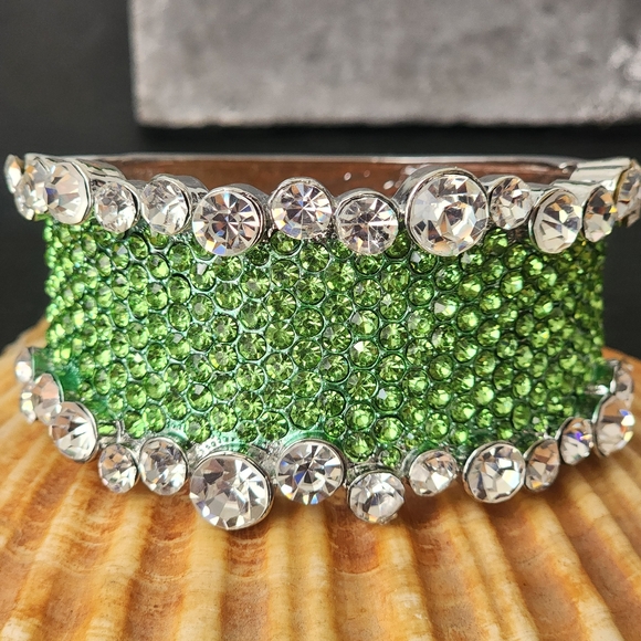 Statement Silver with Green Crystal Hinge Clamper Bracelet - Picture 3 of 9